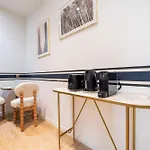 Stylish Studio In East Paris