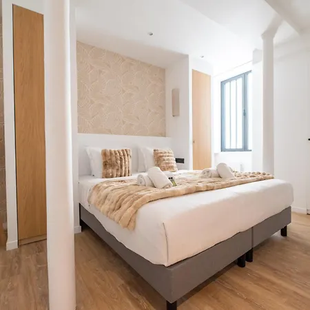 Apartment Stylish In East Paris